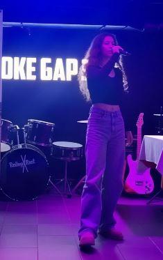 Женский караоке конкурс