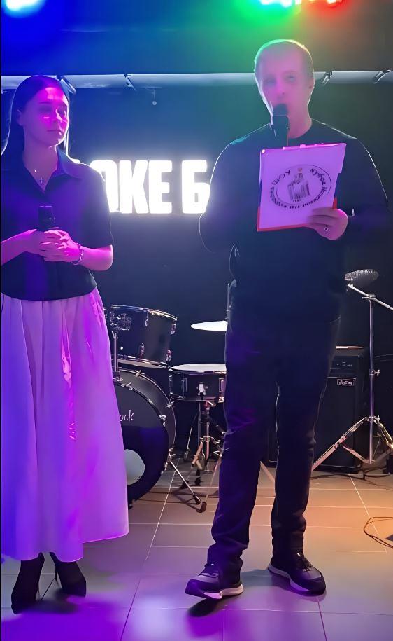 Участники и Атмосфера