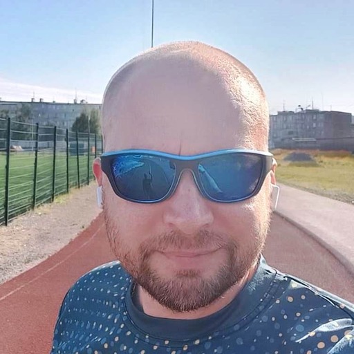 Портрет: Станислав Попов